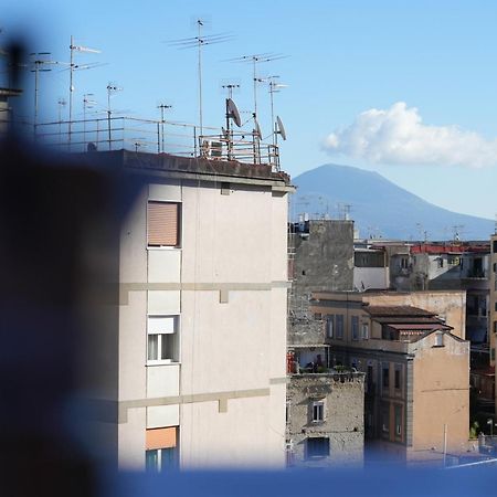 Panorama Vesuvius Affittacamere Guesthouse With Lift Near To Subway In Napoli Center Kültér fotó